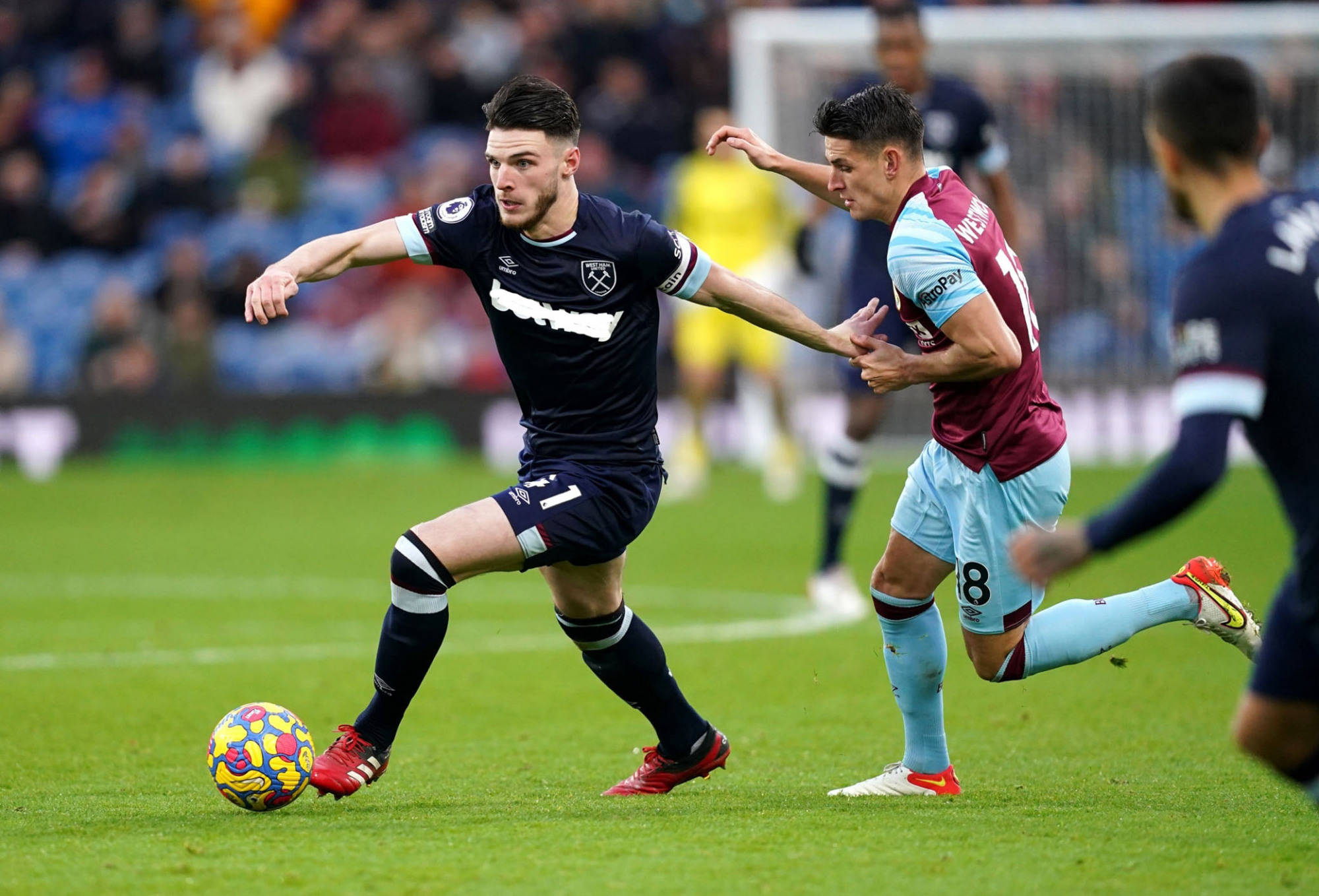 他在联赛中 他在联赛中